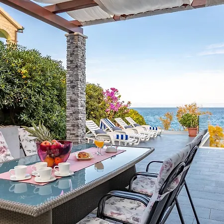 House Martinovic Villa Prigradica