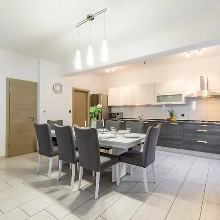 House Martinovic Вилла *