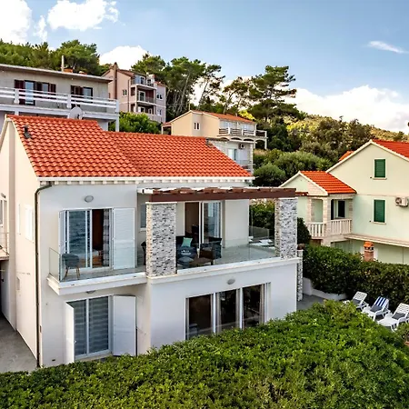 House Martinovic *
