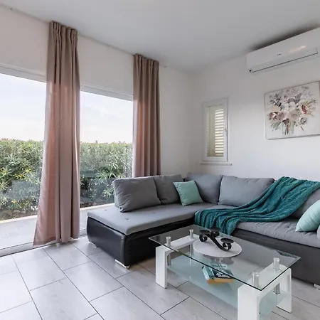 Вилла House Martinovic *