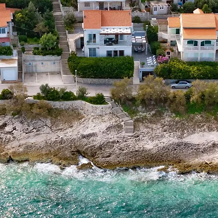 House Martinovic Вилла *