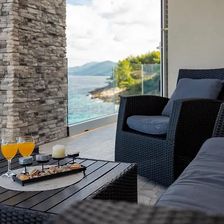 House Martinovic Вилла *