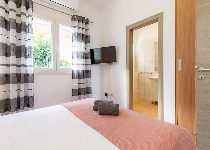 فيلة House Martinovic